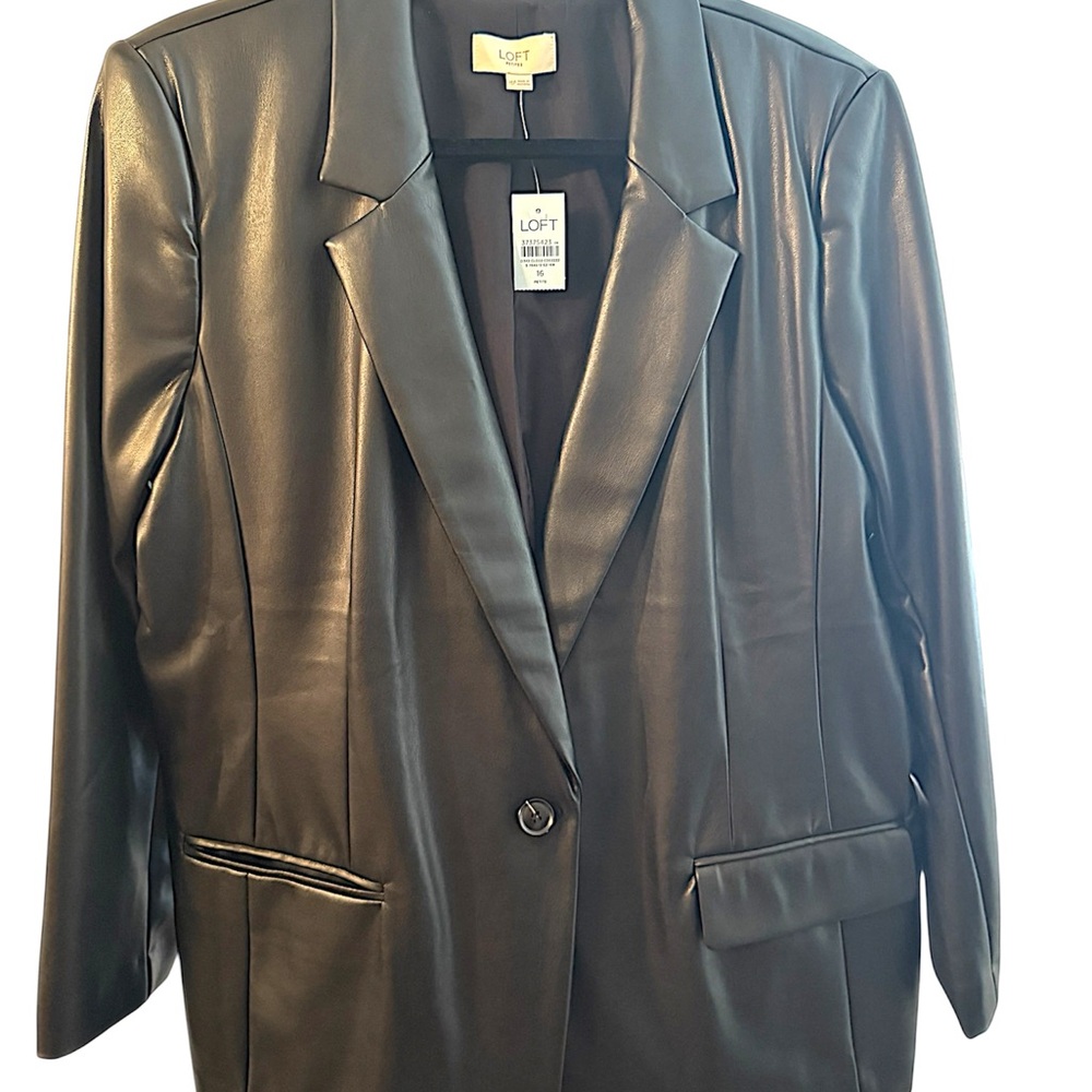 LOFT Black Relaxed Fit Faux Leather Blazer Size 16P
